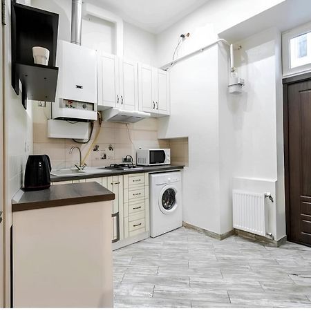 Cozy Apartments In The City Centre 利沃夫 外观 照片